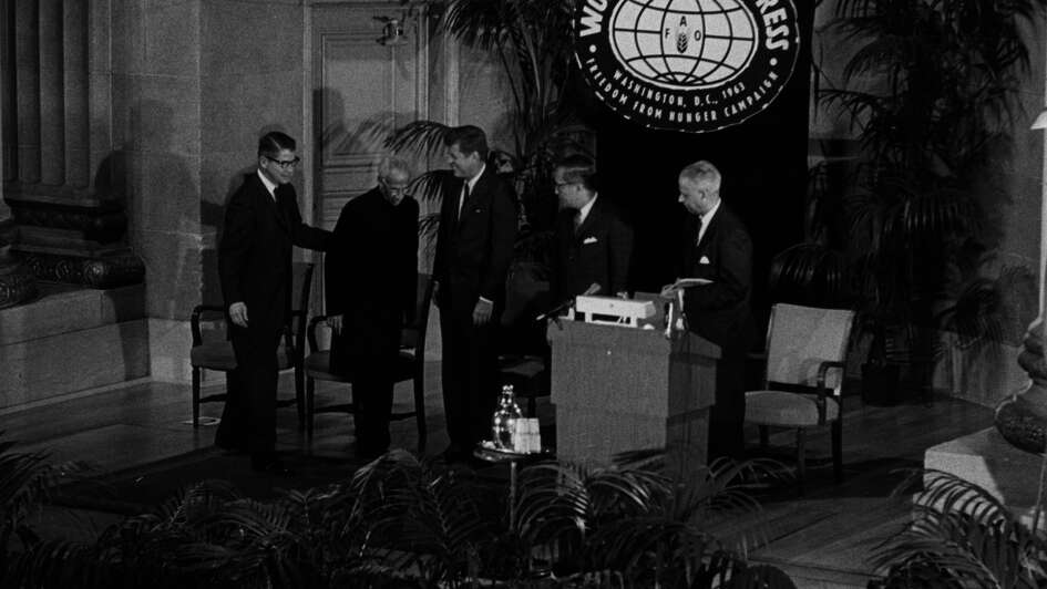 he history of Welthungerhilfe began in 1962 with a global campaign against hunger. Today, 50 years later, it is one of Germany's largest non-governmental aid organisations. 