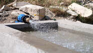 2019-sindschar-pumpe-irak-Welthungerhilfe-IMG_1704.JPG Watering place in Sinjar, Nineveh Governorate, Iraq