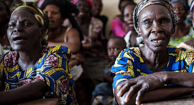 frauen in der Schule